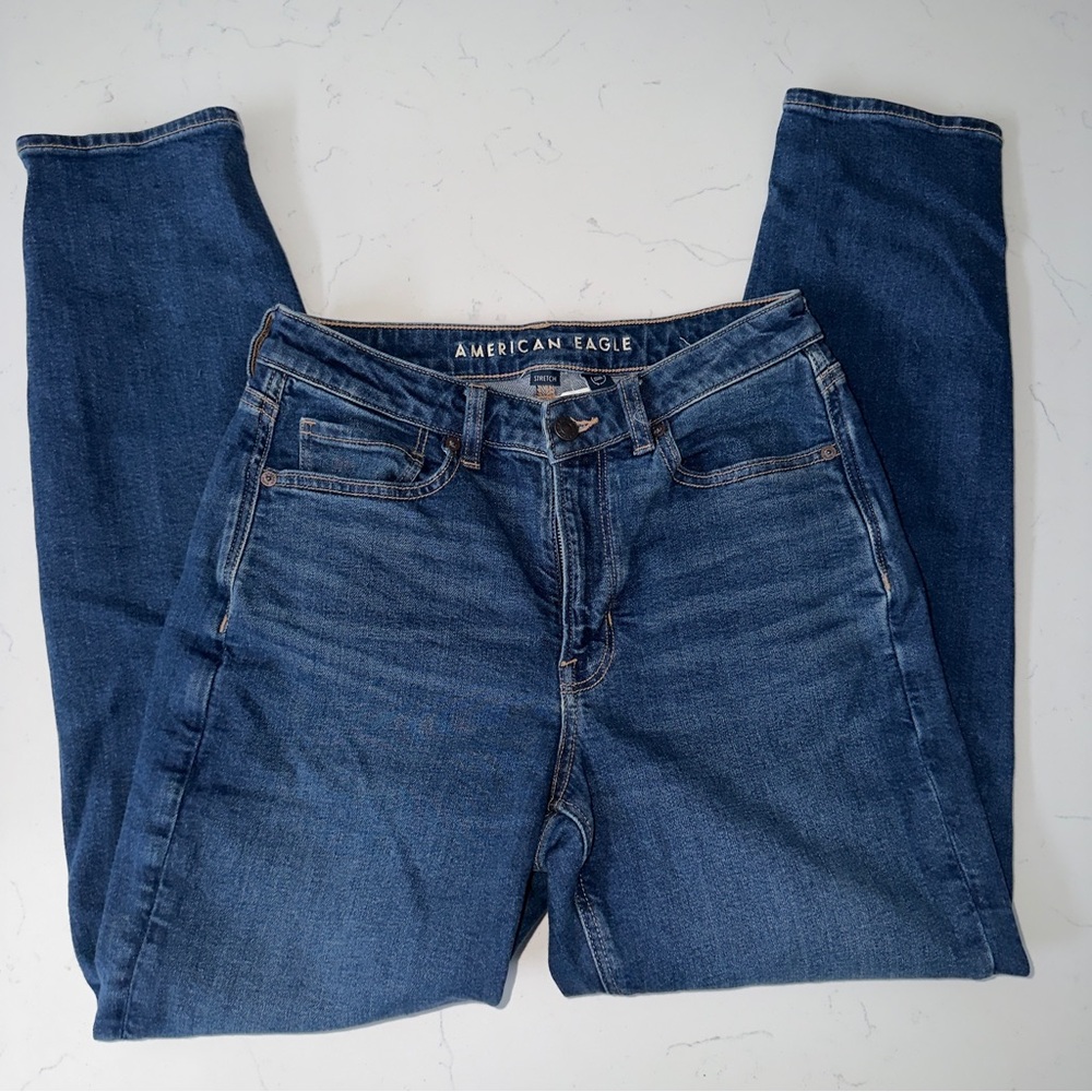 American Eagle Outfitters Women's Mom Jeans